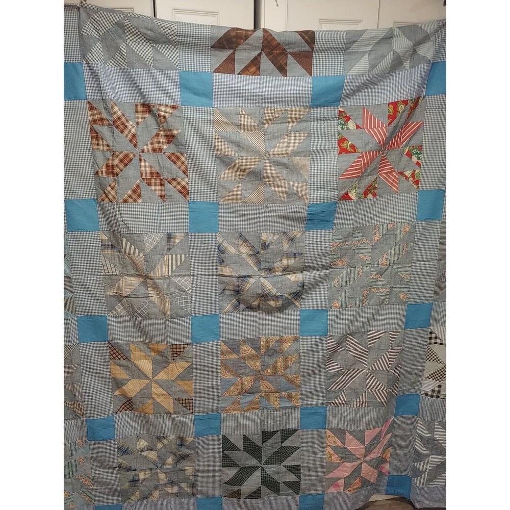 1960s Vintage Homemade Quilt. 82 x 74